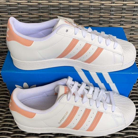 Adidas SUPERSTAR men’s sneakers-athletic shoes - Picture 2 of 16